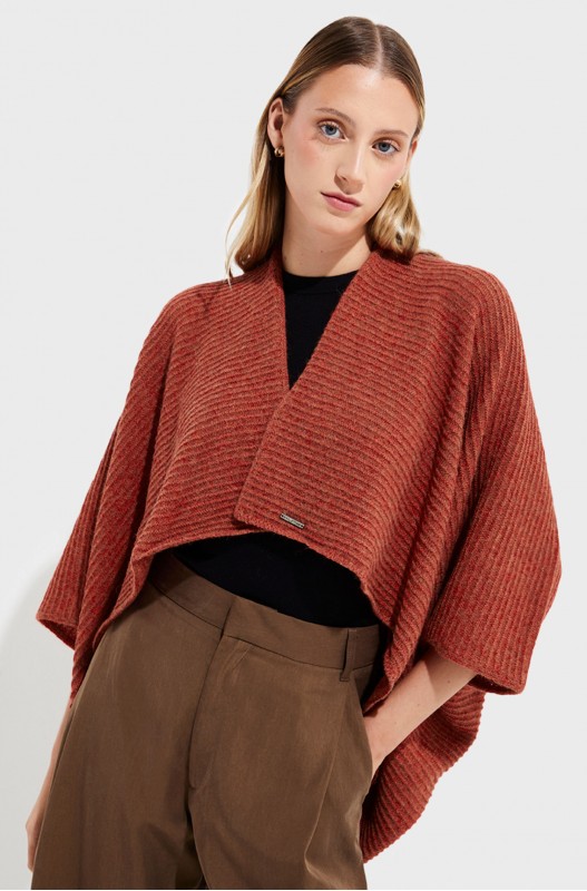 Poncho en alpaga TINAJA en 100% bébé alpaga - Secoya - KUNA