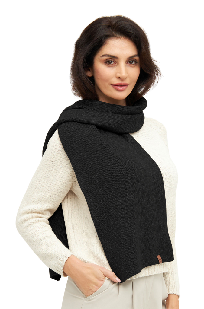 Alpaca PACA sjaal in een mix van baby-alpaca en merino – Zwart